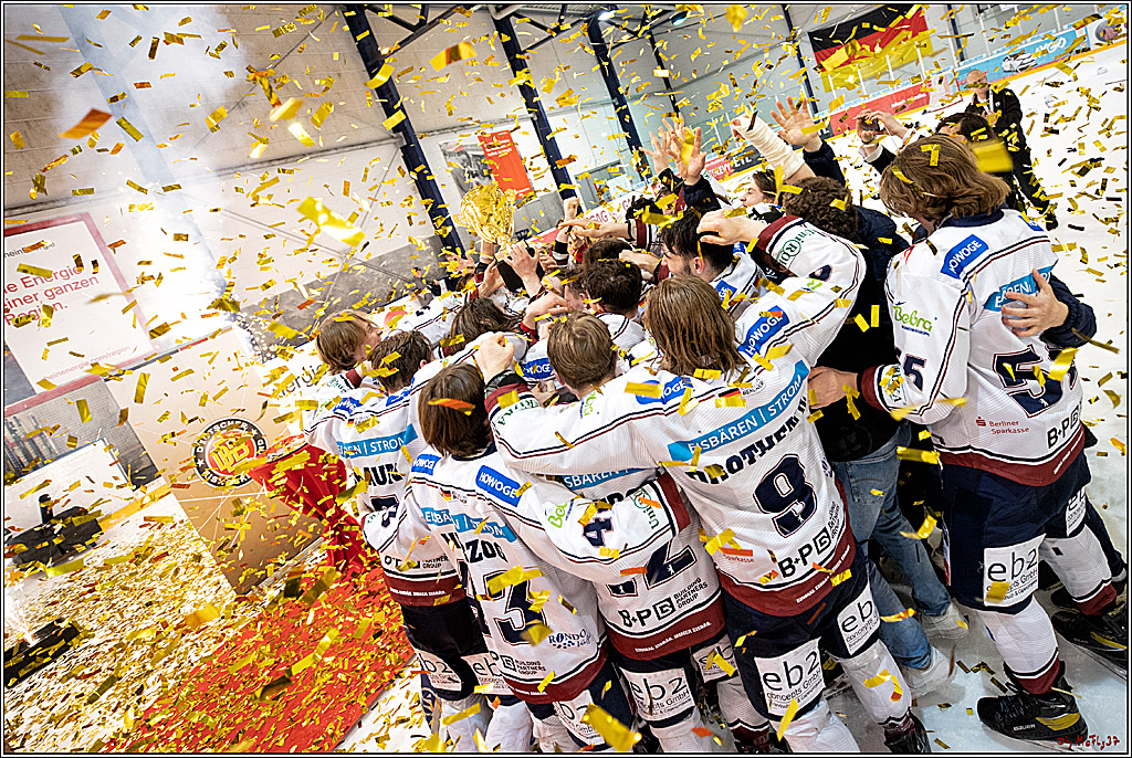 U20-DNL Meisterschaftsfinale;  Koelner Junghaie - Eisbaeren Juniors Berlin; Koeln, 27.03.2022